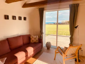 Beautiful vacation home with fantastic sea views - Image 2