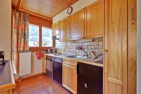 Beautiful apartment in the center of Champéry with views - Image 4
