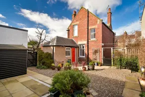 Central Cottage Near Old Course | Sleeps 6 - Image 2