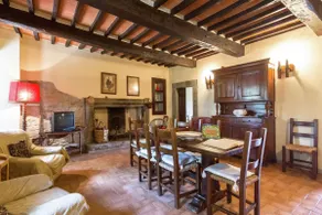 Rustic Comfort with Modern Touch - Image 4