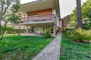 Detached House Comfort Zone - Image 5