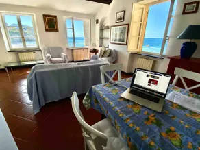 Window overlooking the sea - Image 5