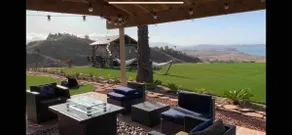 Private Hilltop Estate W Panoramic Views. Pets OK - Image 2