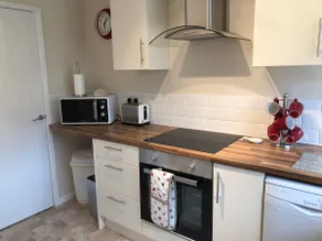 1 Silkin Serviced Accommodation - Image 5