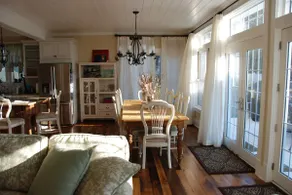Downtown Home•River & Lake Views•6 Decks•Sleeps 16 - Image 3