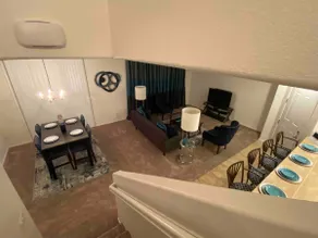 Entire Contemporary Luxury 3-Bedroom Townhouse! - Image 5