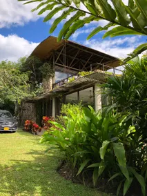 El Nido, Anapoima. Modernity and nature - Image 2