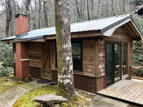 Bungalow on the Creek - Image 3