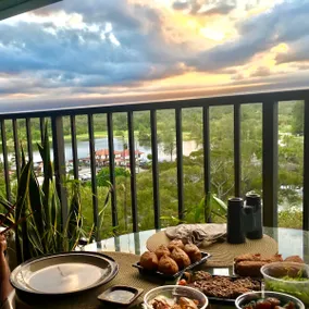 Epic Oceanfront Penthouse with Best Views in Hilo! - Image 2