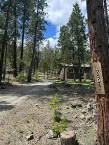 Trailhead Cabin - Image 4