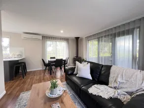 Diggers Rest farm stay close to airport/ sunbury - Image 3