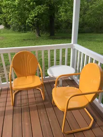 Caddy Corner has a hot tub just outside of town - Image 4