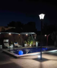 Apartment with a pool - Image 2