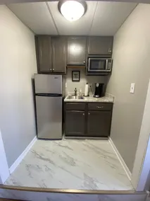 1 Bedroom Apartment in Downtown Coshocton (31) - Image 2