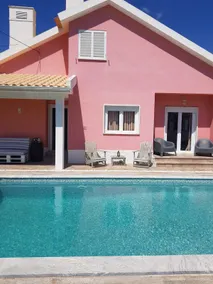 Family Villa Pool & Beach - Image 4