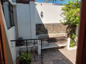 Cozy retro-style house, area with surveillance - Image 5