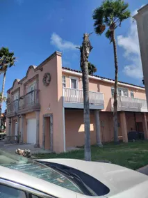 Entire duplex 5 bd/3 bt triplex walk to the beach - Image 5