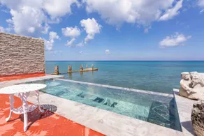 BIG HOUSE ON THE SEA! To wake up and ..swim! - Image 2