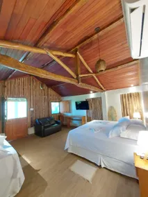 Bungalow 2 Exclusive with PV Pool / Feet in the Sand. - Image 4