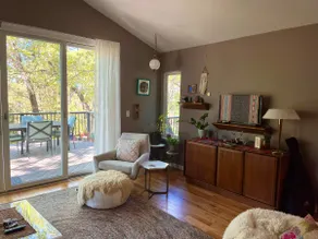 Peace of Nature Quiet Retreat Home - Image 3