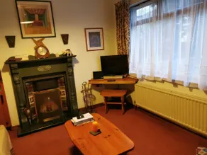 Home away from Home, House of the Three Oaks - Image 5