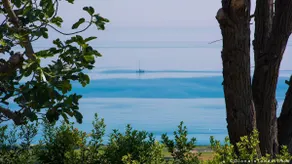 House in Civitanova with a charming view and garden - Image 2