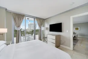 Suite Apartment In South Beach - Image 4