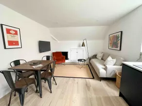 The Loft. Central, 2bed - Image 2