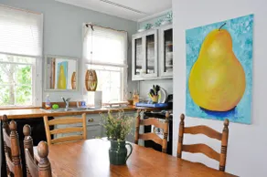 Purple Button Factory Sleeps 8, Walk to Town Green - Image 5