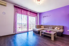 Luxury Apartment with stunning view - Image 3