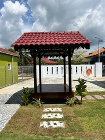 AISY HOMESTAY MUAR - Image 4