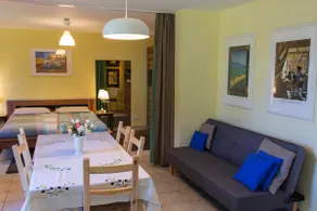 Wonderful Renovated Apartment With Great Location - Image 2