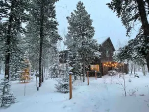 Aspen Meadow Lodge-30 Day Minimum-Peaceful Stay - Image 3