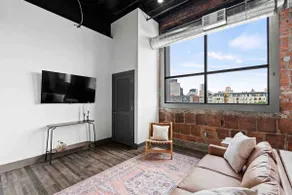 LUXE Skyline Loft • Private Parking, King Bed Desk - Image 4