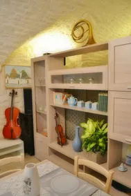 TEACHER'S HOUSE - Image 3