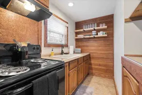 The Main St Carriage House - a charming cottage - Image 5