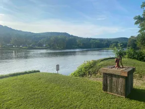 The River's Edge - Rare find along The Allegheny River 3 bedroom/ 1 1/2 bath - Image 5