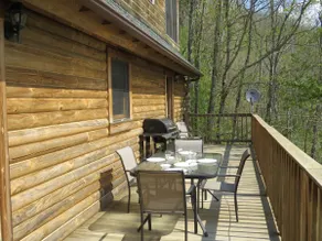 Alpine Log Cabin - Image 5