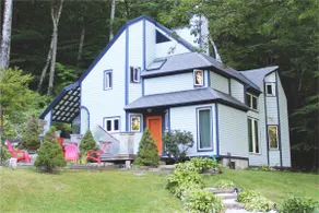 Private Grafton Retreat With Pond - Image 4