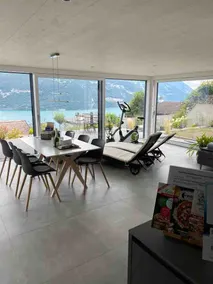 Modern accommodation with panoramic views of Lake Thun - Image 5