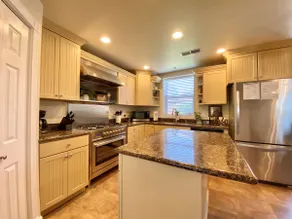 Come and Visit the Valley Sleeps 4 to 8 Guests - Image 4