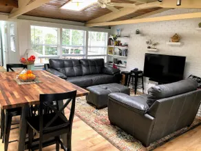 Private River Escape! Waterfront Home. The Backyard Manatee Club. - Image 3