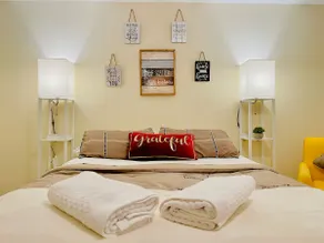 LUXURY PRIVATE BASEMENT *KING, QUEEN & SOFA BEDS* - Image 2