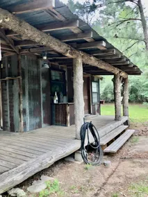 CiCi's Rustic Cabin at Bluegill Lake Cabins - Image 5