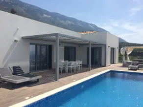 Villa Edge - Image 3