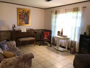 “Pink on the Creek”Guest House - Image 5