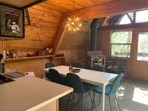 Ny! Mid-Century Modern A-frame hytte ved søen - Image 3