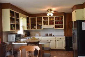 Easy Living - Image 2