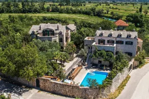 Hacienda Luica Dvori - Image 2