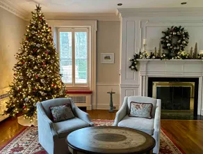 Luxury Mansion Retreat near Lake George and Saratoga - Image 3